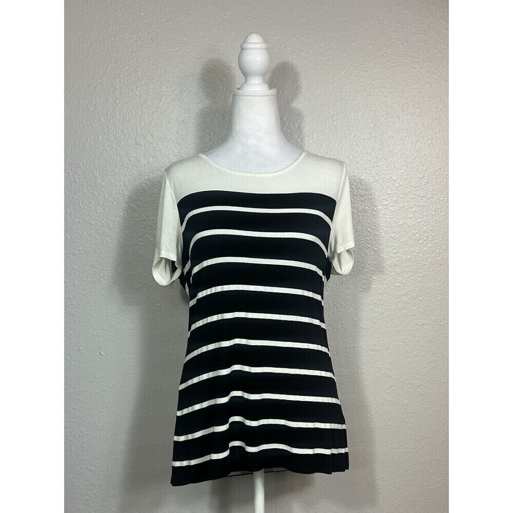 White House Black Market Top Size Large White Black Striped Lined Shirt A8